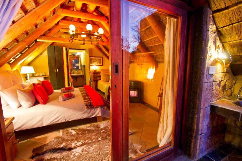Nyaru Game Lodge Brandwag Eksteriør billede